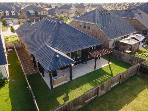 318 Summer Landing Court Richmond TX 77469