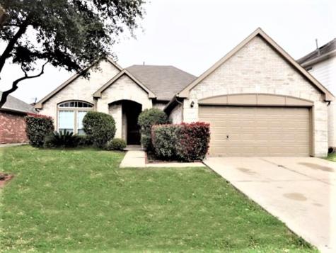 9327 Eaglewood Shadow Court Houston TX 77083