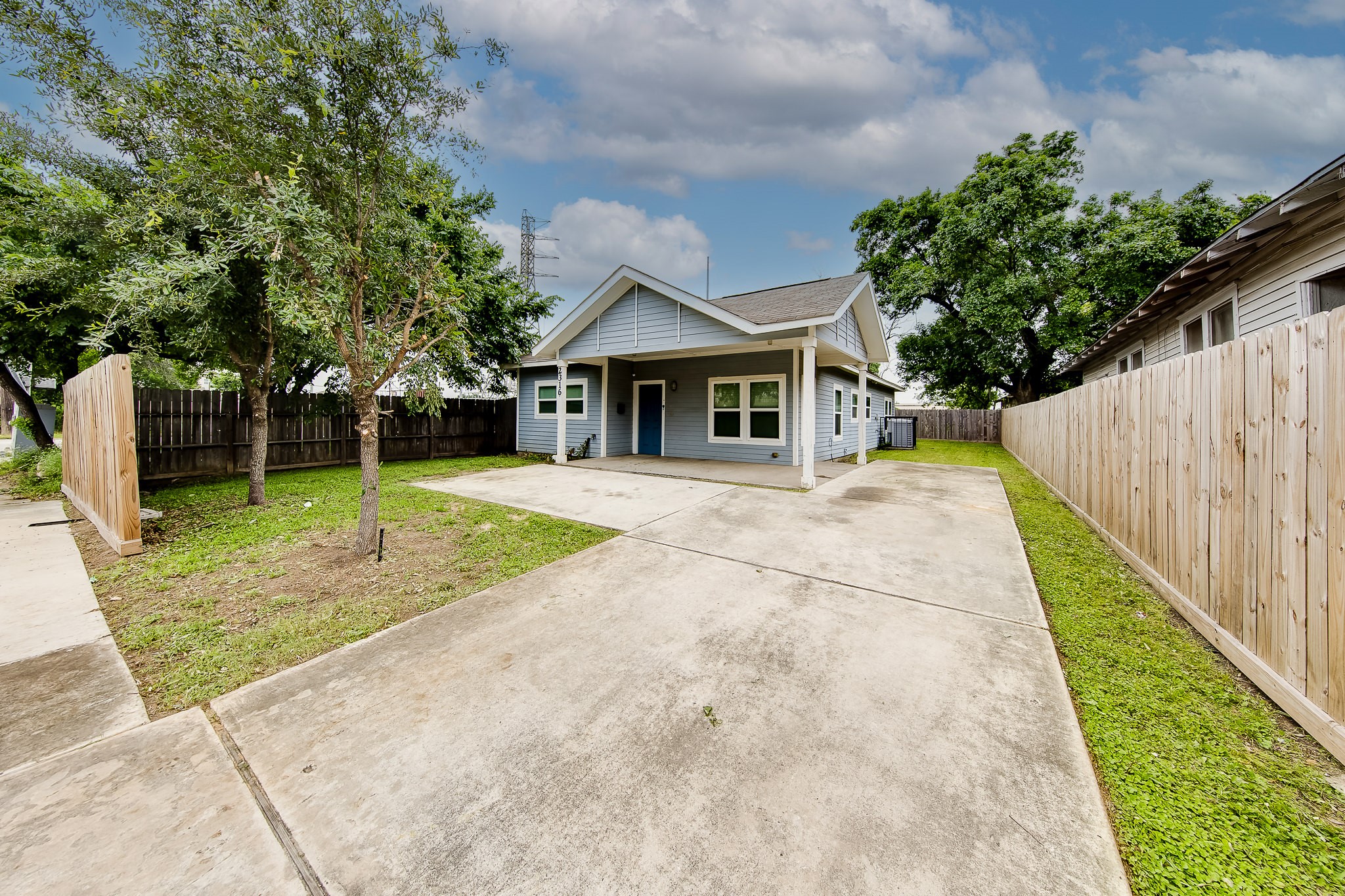 2316 Elysian Street Houston TX 77026
