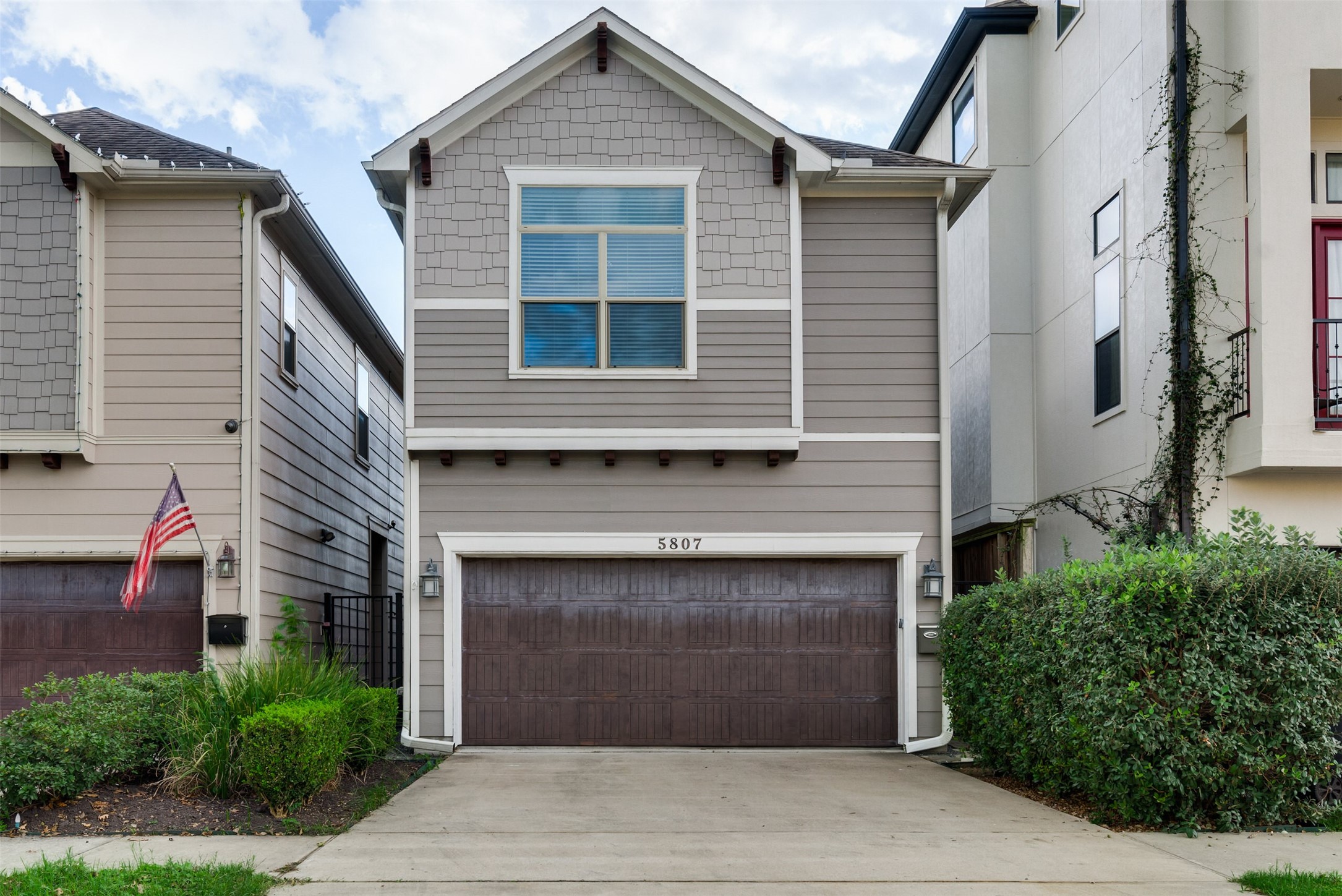5807 Larkin Street Houston TX 77007