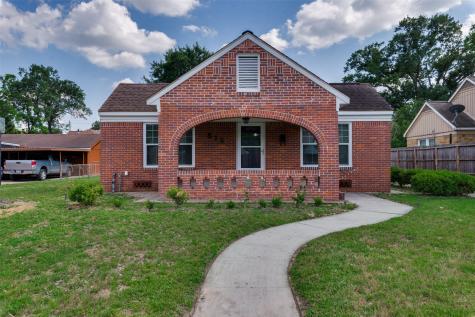 516 Woodard Street Houston TX 77009