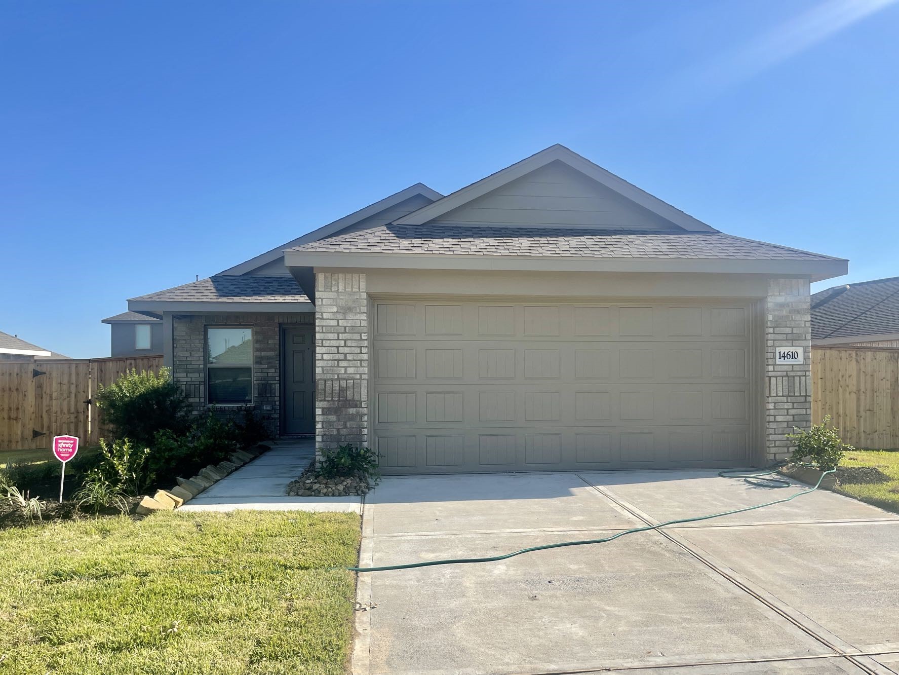 14610 Woodcott Warren Way Rosharon TX 77583