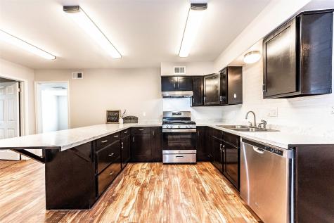 123 S Carroll Street La Porte TX 77571