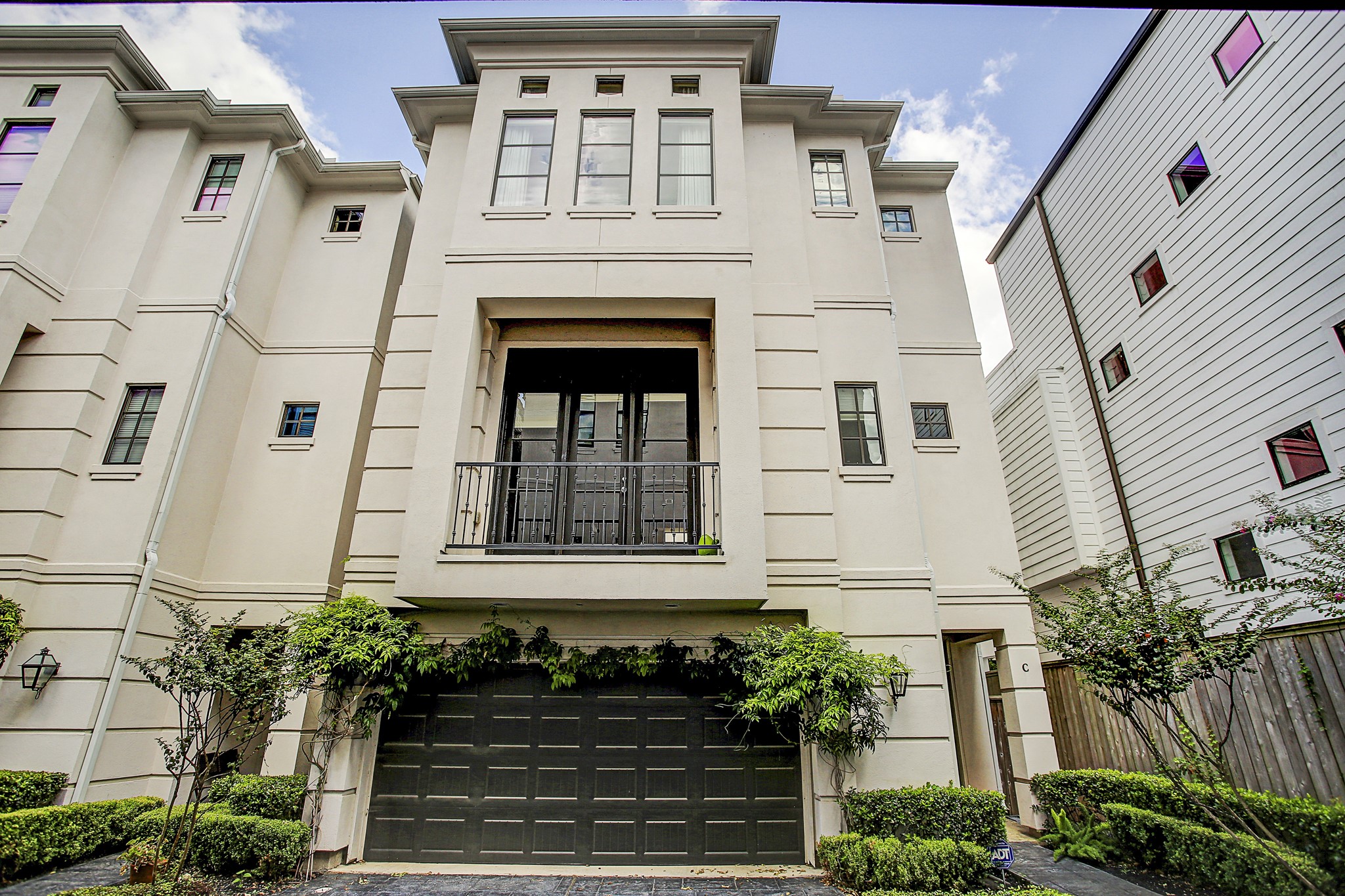 5713 Rose Street C Houston TX 77007