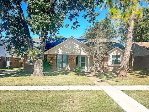 2008 Sunset Court N League City TX 77573
