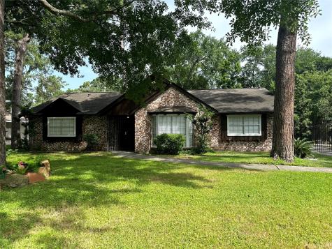 6614 Blue Hills Road Houston TX 77069