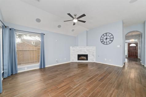 10302 Rudolph Court Missouri City TX 77459