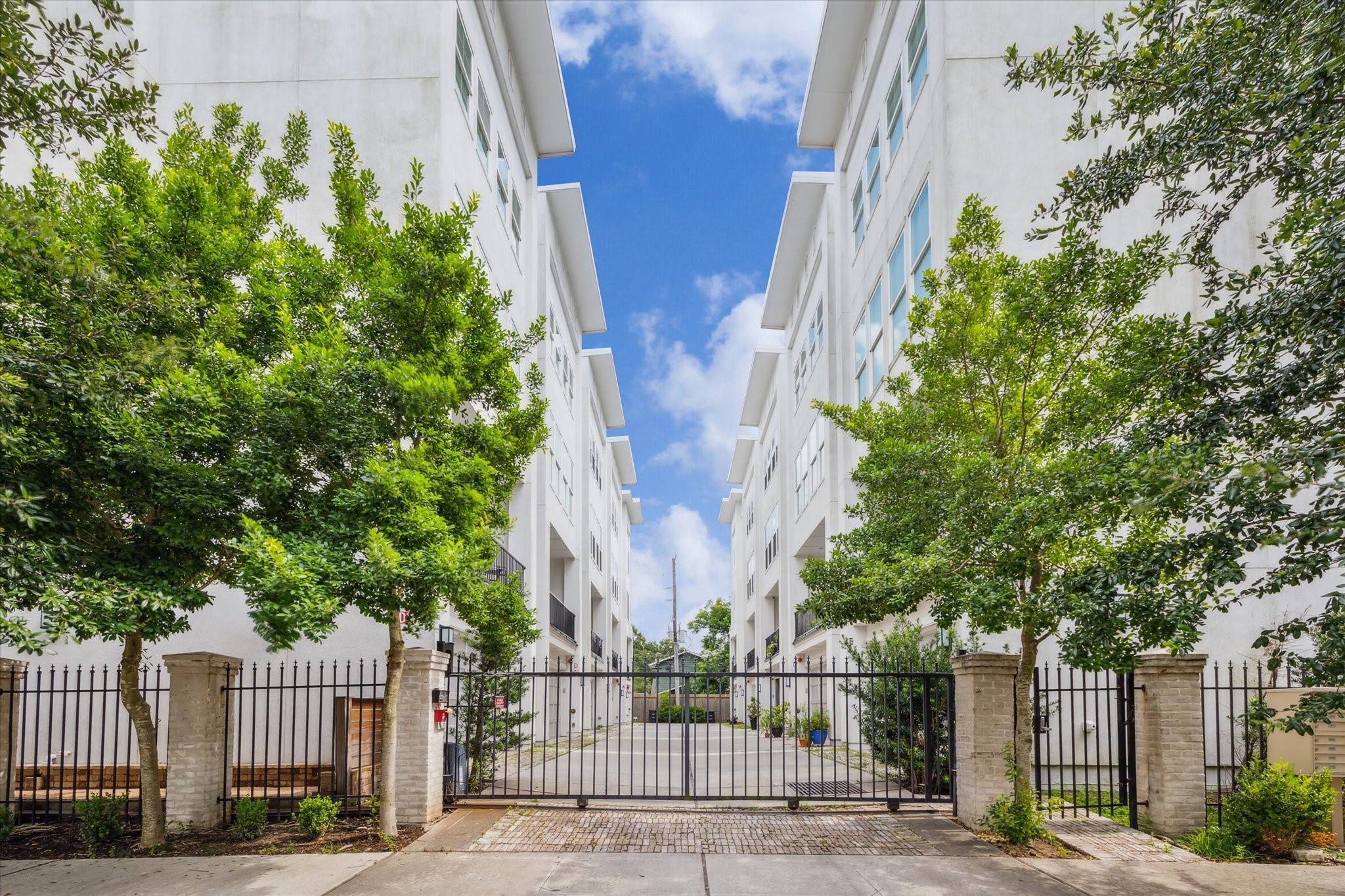 2509 Dorrington Street B Houston TX 77030