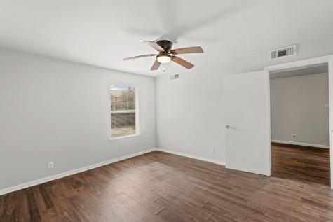 7442 Lakehurst Drive Houston TX 77087