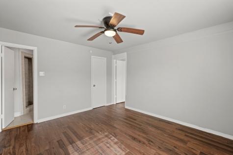 7442 Lakehurst Drive Houston TX 77087