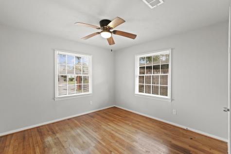 7442 Lakehurst Drive Houston TX 77087