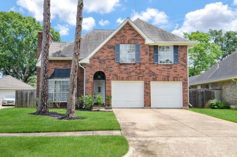 1206 Green Knoll Drive Sugar Land TX 77479
