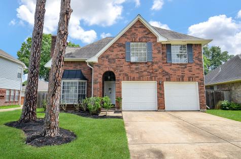 1206 Green Knoll Drive Sugar Land TX 77479