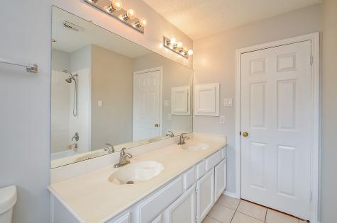 1206 Green Knoll Drive Sugar Land TX 77479