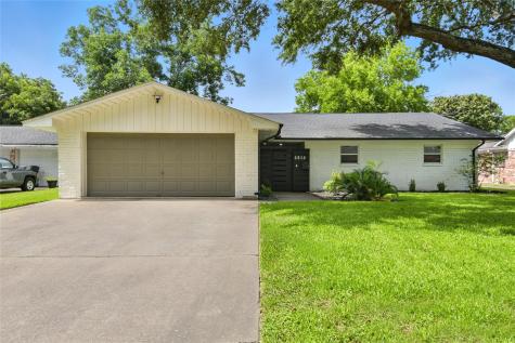 4814 Warm Springs Road Houston TX 77035