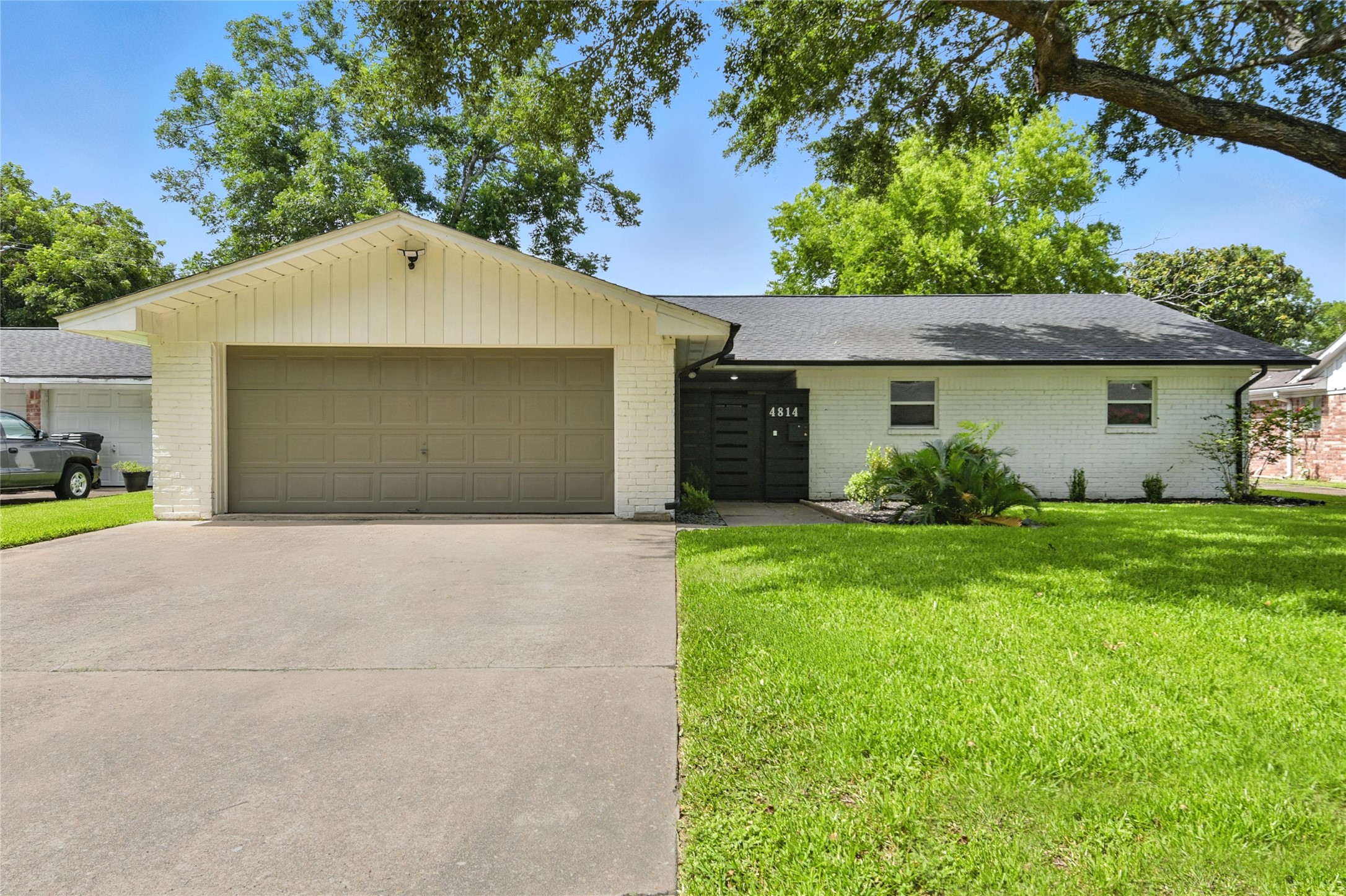 4814 Warm Springs Road Houston TX 77035