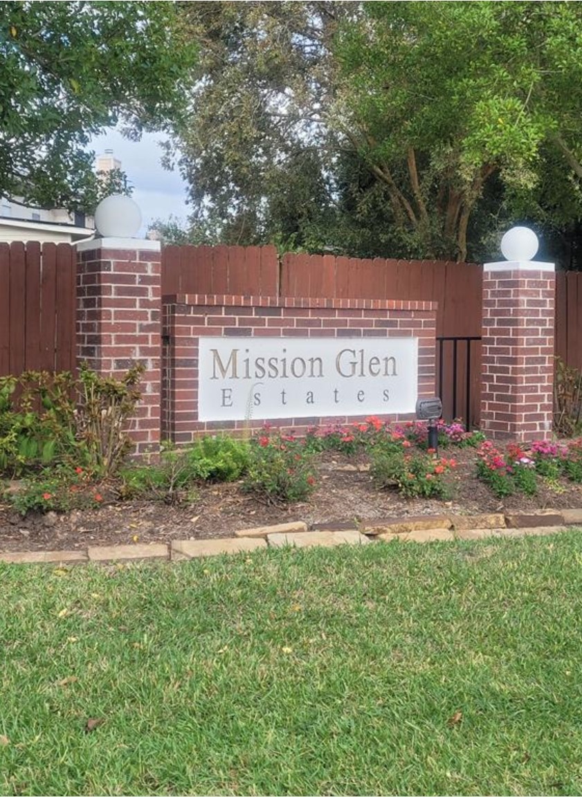 16131 Mission Glen Drive Houston TX 77083