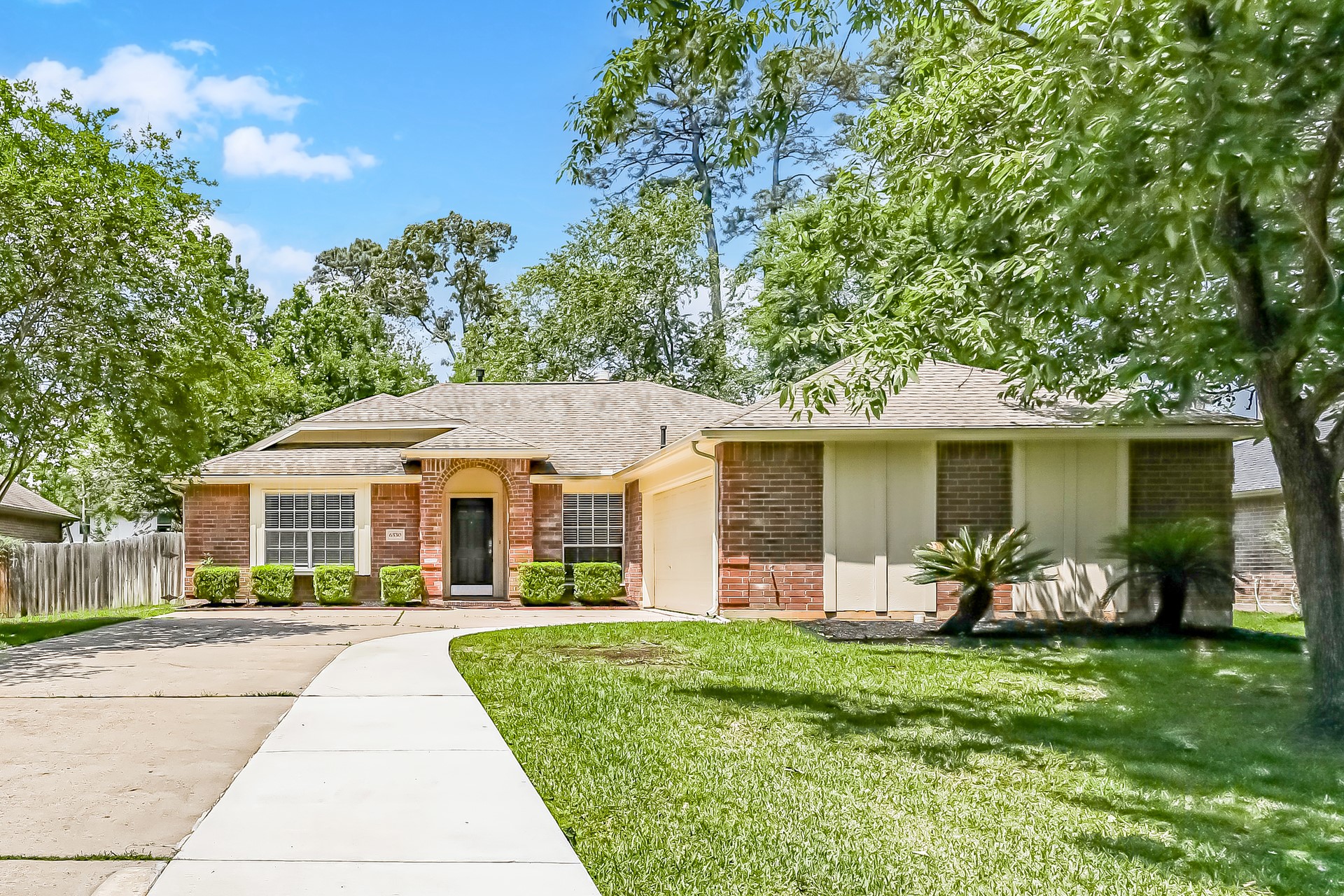 6530 Woodland Oaks Magnolia TX 77354
