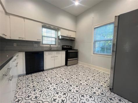 1518 Freeman Street Houston TX 77009