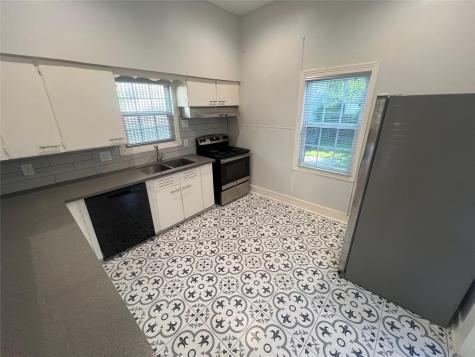 1518 Freeman Street Houston TX 77009