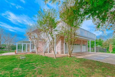1328 Peach Ridge Road Brookshire TX 77423