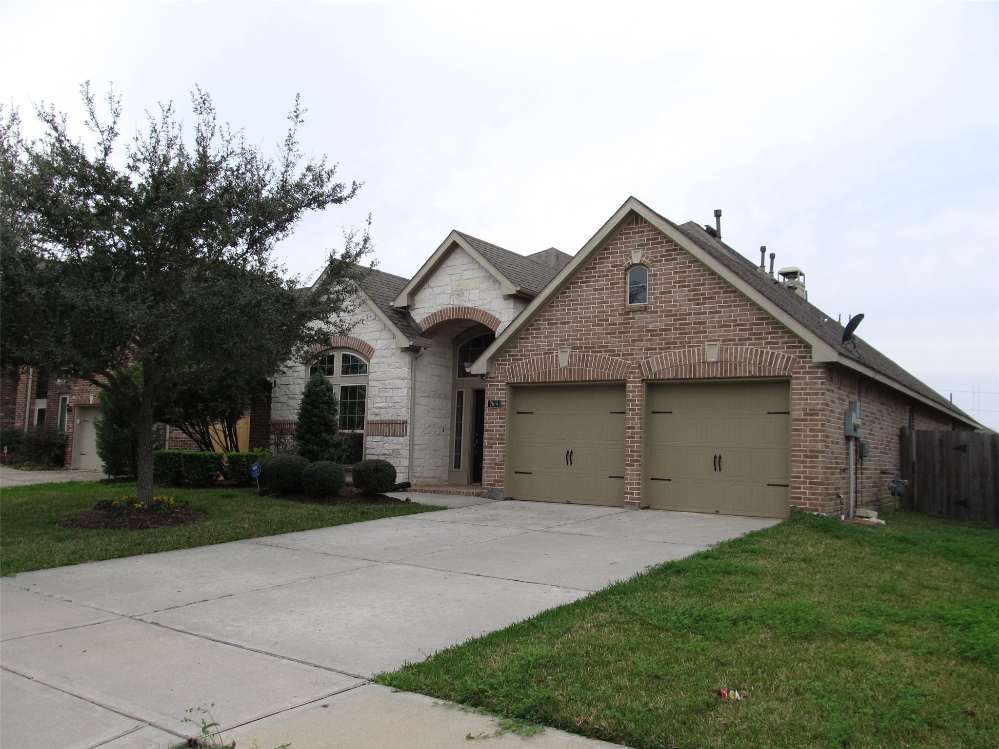2614 Briar Rose Court Pearland TX 77584
