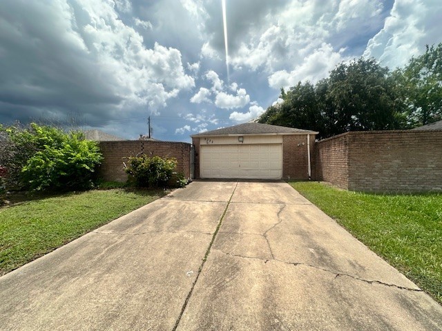 9322 Beringwood Drive Houston TX 77083