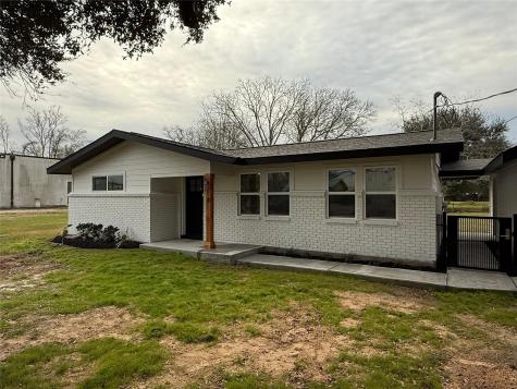 6210 Delany Road Hitchcock TX 77563