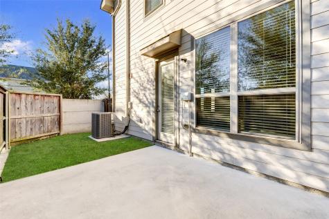 202 Fulton Station Drive Houston TX 77009