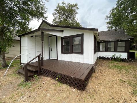 508 Davis Street Wharton TX 77488