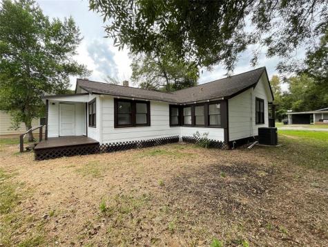 508 Davis Street Wharton TX 77488