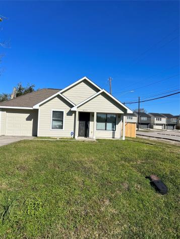 4221 Clover Street Houston TX 77051