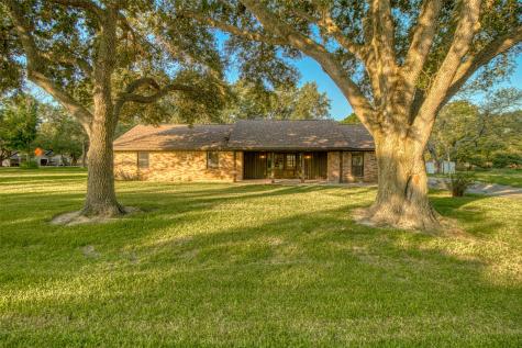 16022 Clarence Street Needville TX 77461