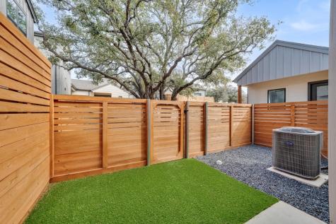 1601-211 Mustang Drive Marble Falls TX 78654