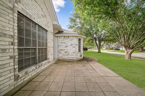 1242 Hunter Wood Drive League City TX 77573