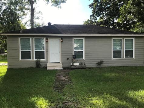 2122 N Grand Boulevard Pearland TX 77581