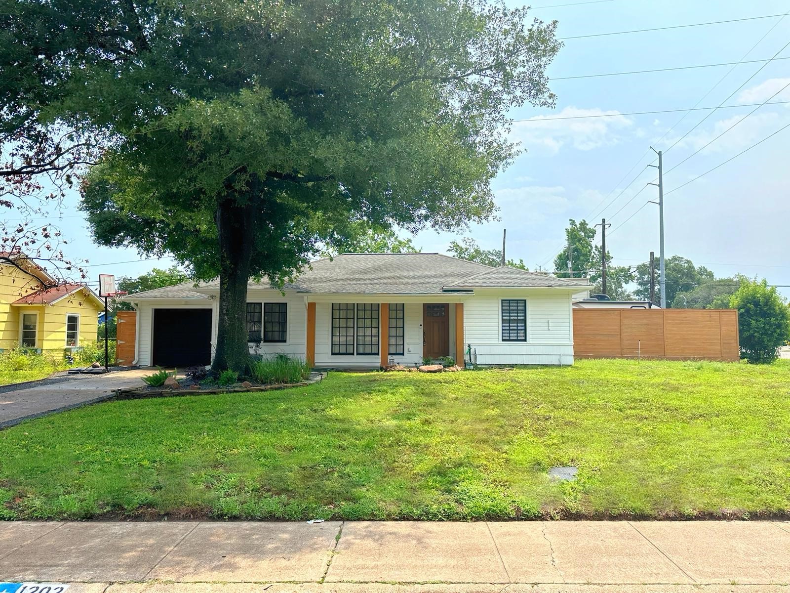 1202 Bay Oaks Road Houston TX 77008
