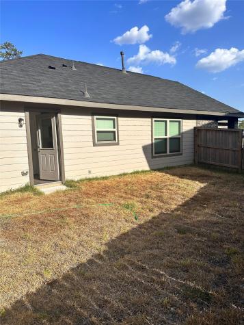 1300 Winding Willow Drive Pinehurst TX 77362
