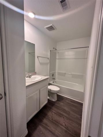 1300 Winding Willow Drive Pinehurst TX 77362