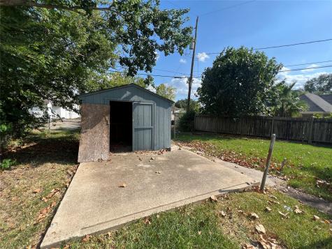 1404 Harrop Avenue Pasadena TX 77506