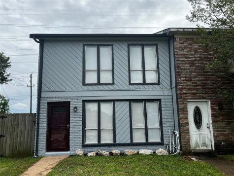 8332 Oakhaven Road La Porte TX 77571