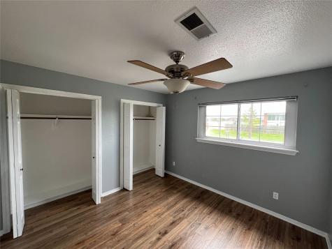 8332 Oakhaven Road La Porte TX 77571