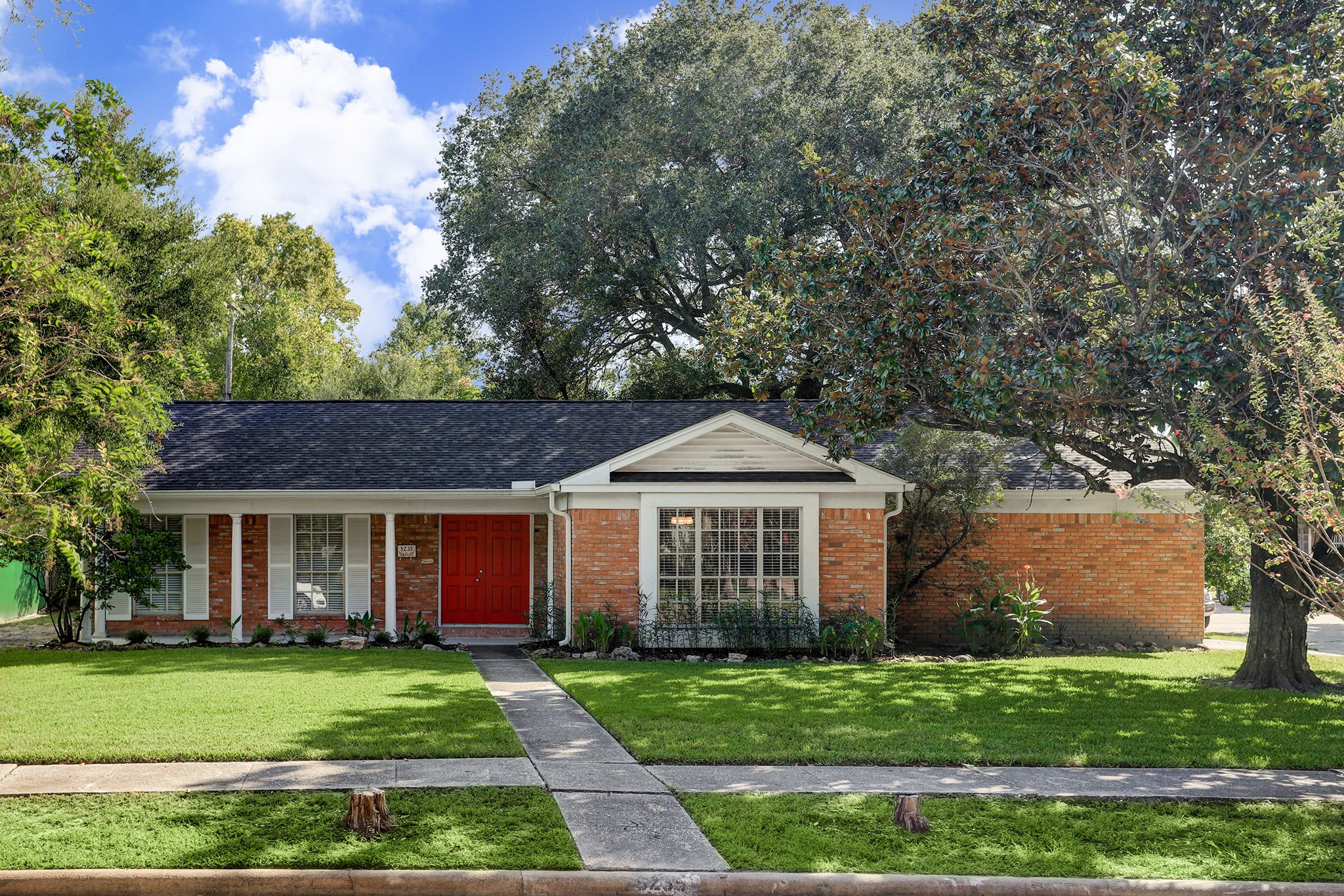 5235 Carew Street Houston TX 77096