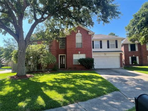 2710 Sailors Moon Drive Friendswood TX 77546