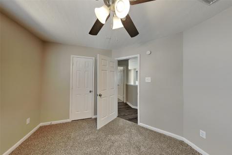 4907 Raindrop Hollow Drive Houston TX 77041