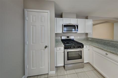 4907 Raindrop Hollow Drive Houston TX 77041