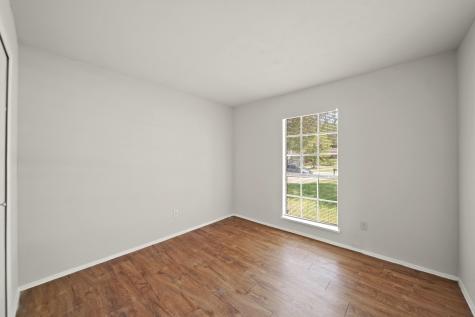 4911 Court Road Houston TX 77053