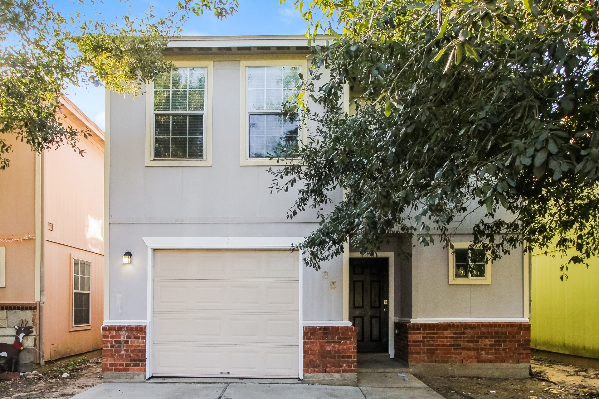 4935 S Cancun Drive Houston TX 77045