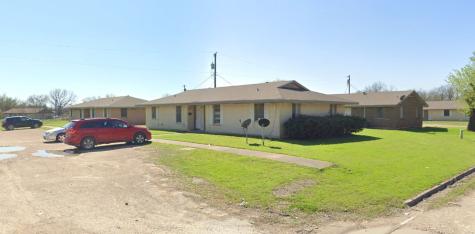 502 N San Antonio Street Marlin TX 76661