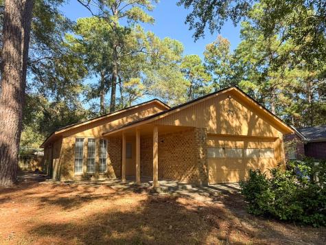 3005 Brook Drive Huntsville TX 77340